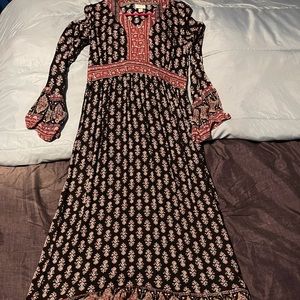 Knox rose black patterned dress new